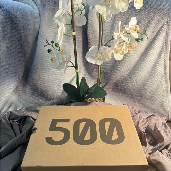 Size 7 gently worn, Slate gray YEEZY 500 High Sneakers - Picture 2 of 15